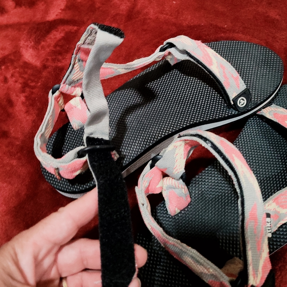 Atika sandals - Picture 12 of 12